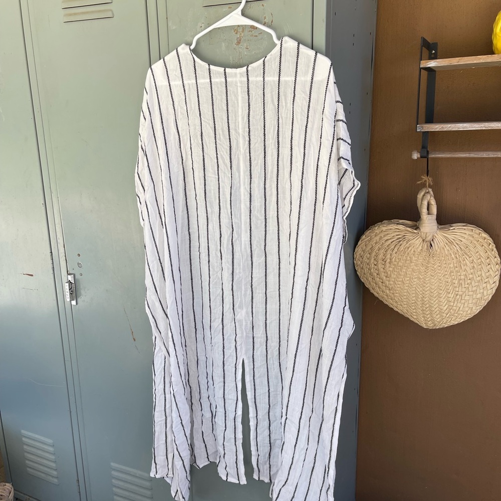 Striped White and Black kimono cover up
